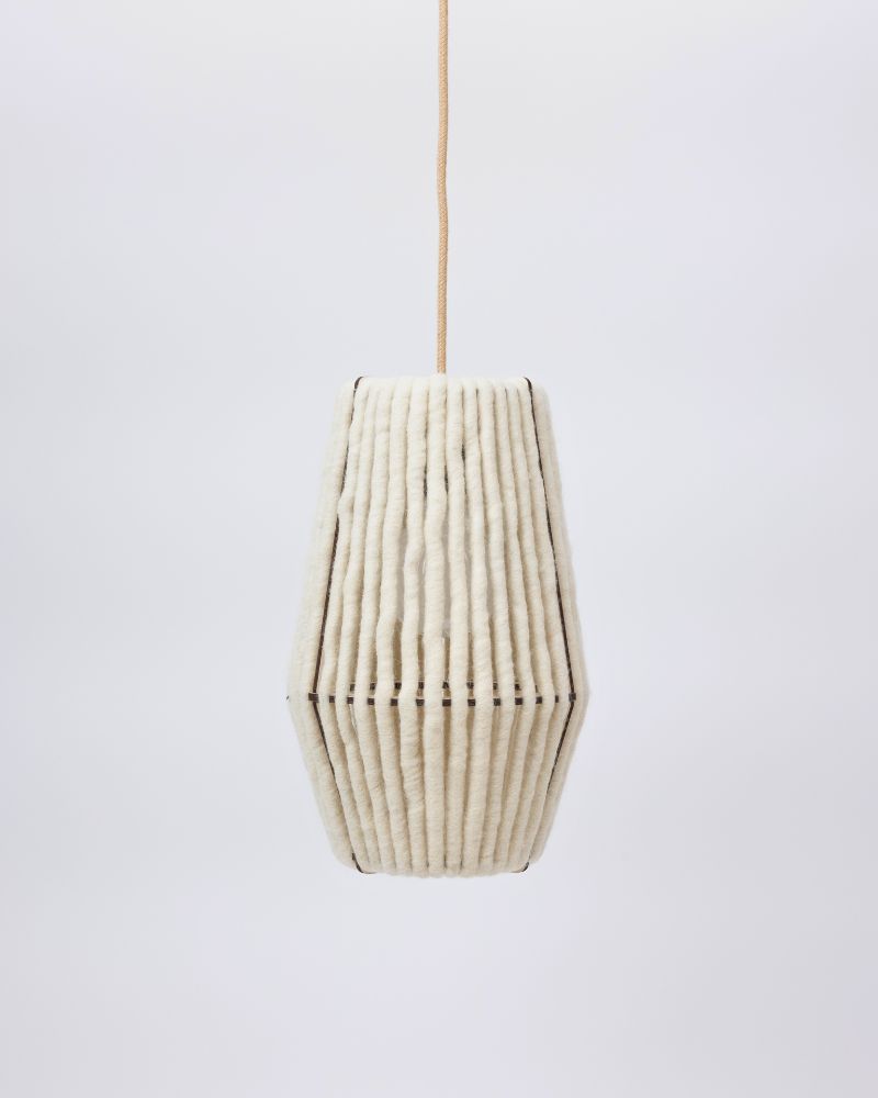 Pendelleuchte aus Wolle Konus