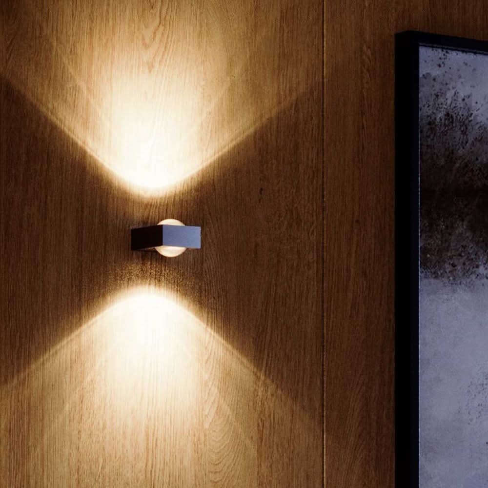 Beam X moderne Wandleuchte Up & Down eckig