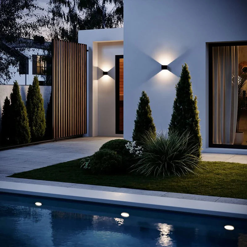 Ixa LED Wandleuchte mit Bewegungsmelder