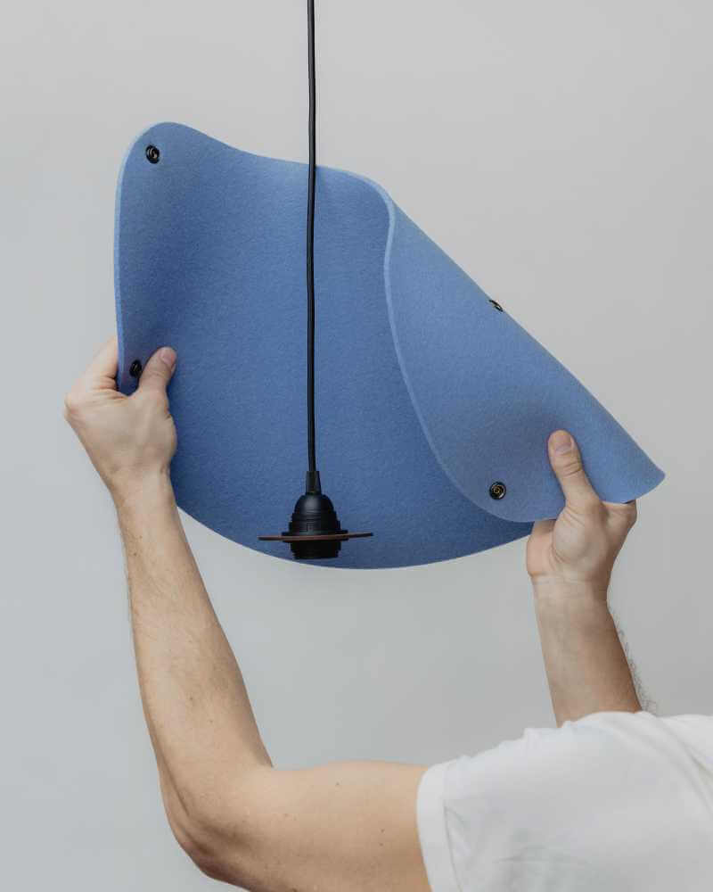 3er Pendelleuchte geschwungen Rundbaldachin Pastellrosa