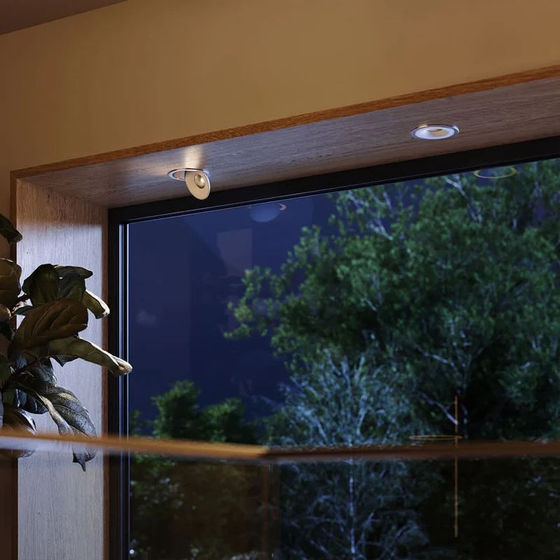 Santa Deep LED-Einbaustrahler schwenkbar & dimmbar