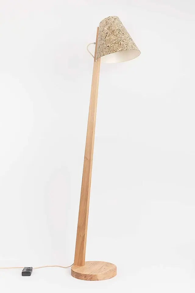 Stehleuchte geschwungen