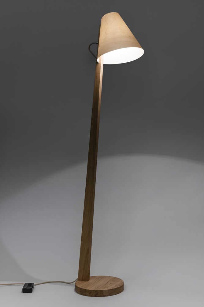 Stehleuchte geschwungen Ananasfasern Pinatex