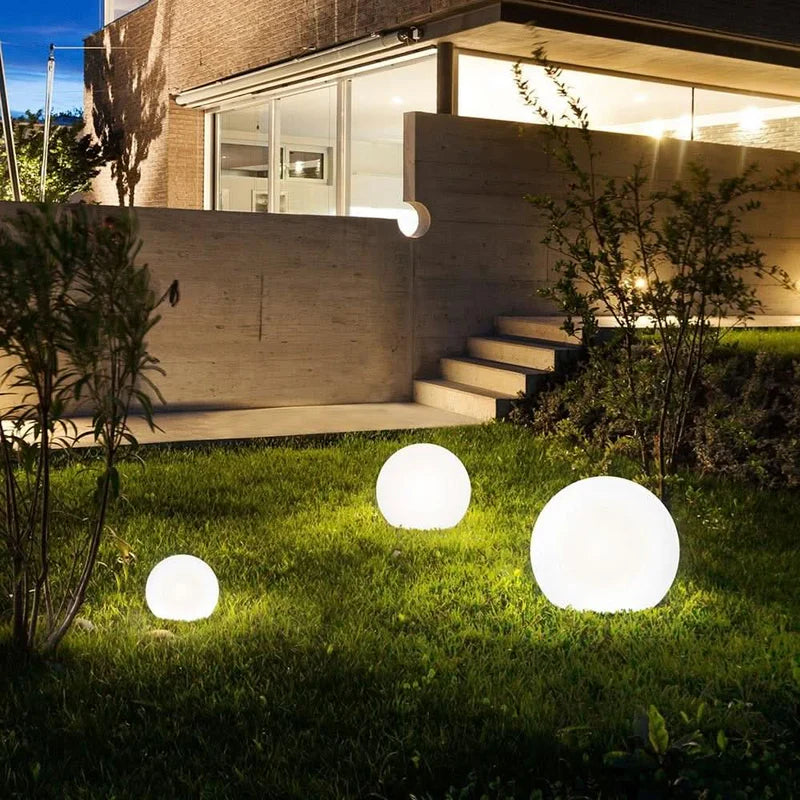 Globe pro langlebige Garten Aussenkugel Weiss