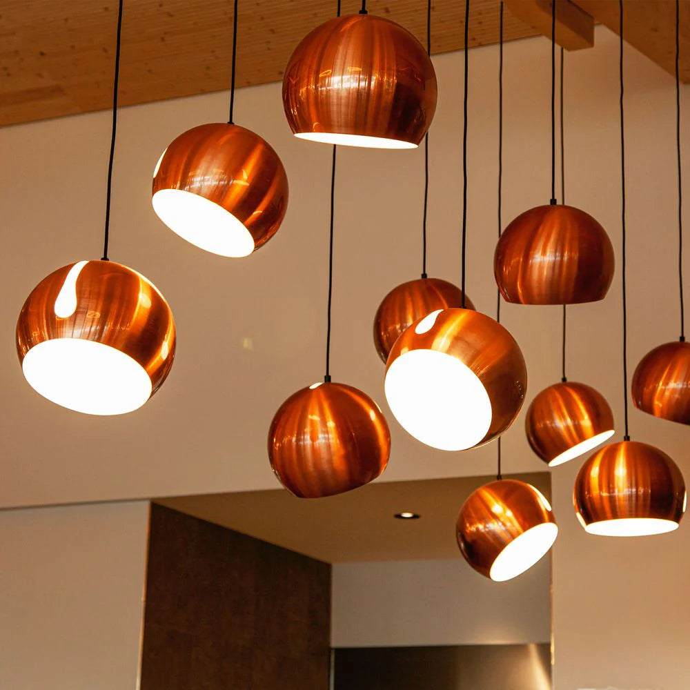 Ball Metall Pendelleuchte mit drehbarem Schirm