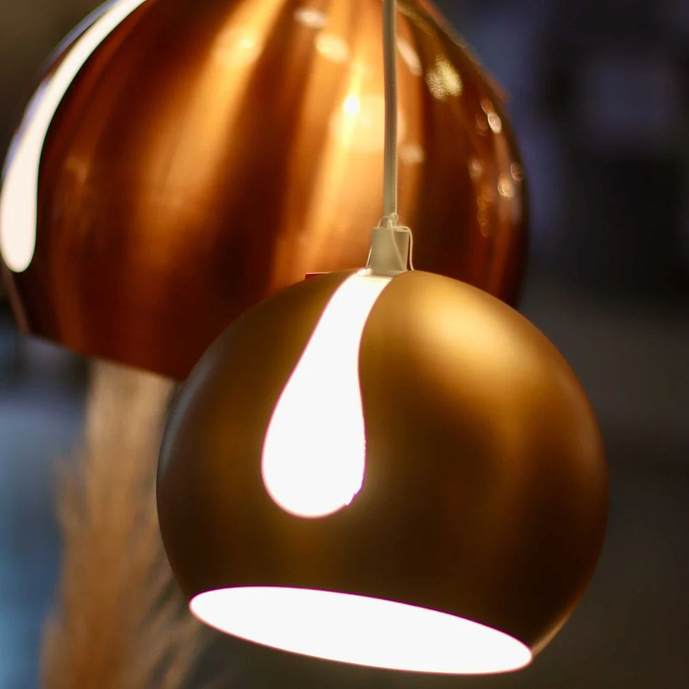 Ball Metall Pendelleuchte mit drehbarem Schirm