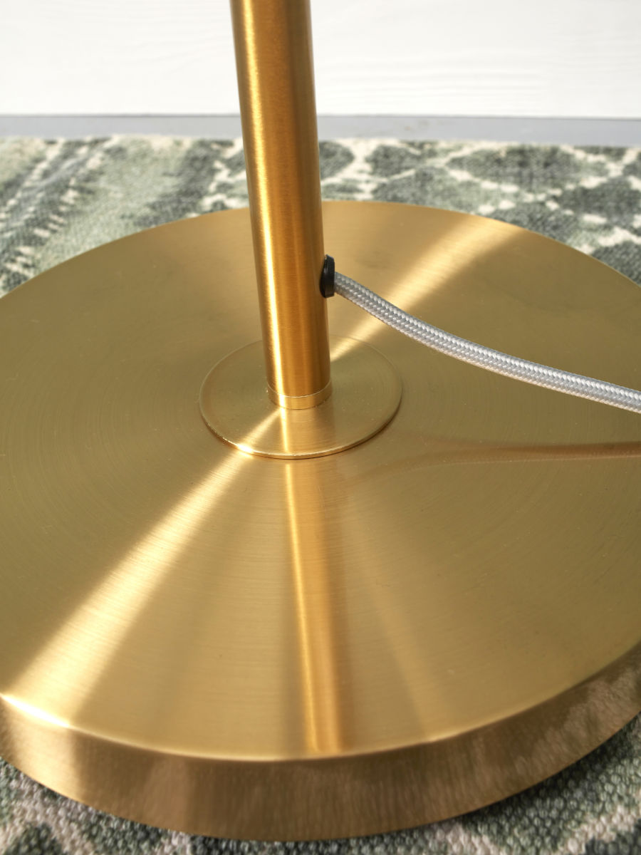 Stehleuchte Eisen Carrara 3 Globus weisser Marmordruck gold