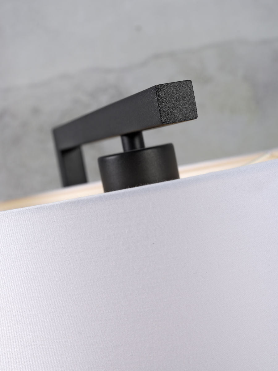 Stehlampe Boston schwarze Schirm weiss 25 cm