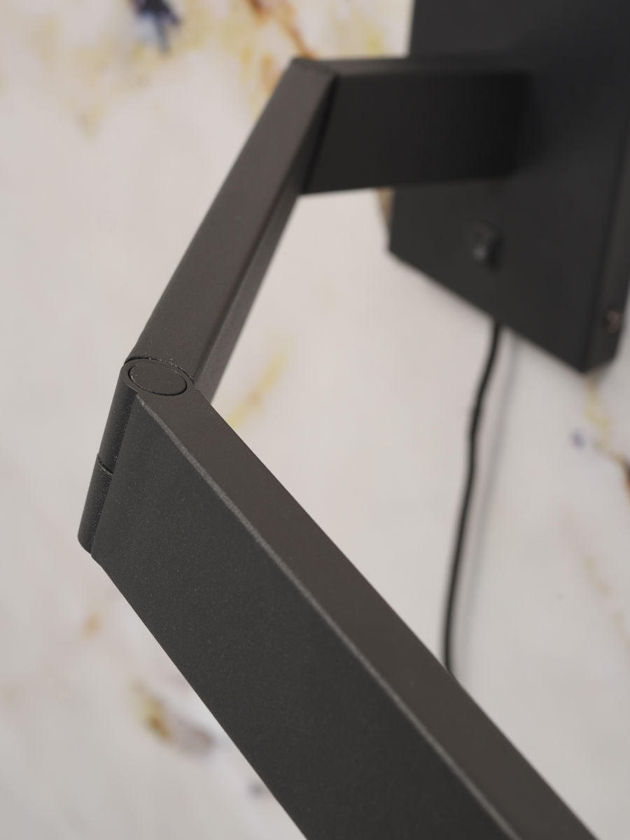 Biarritz Eisen Wandleuchte mit langem Arm Schwarz