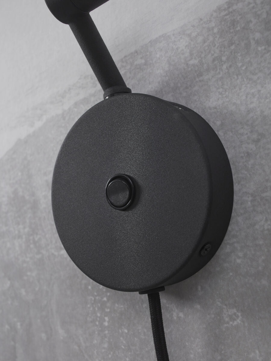 Wandleuchte Eisen Montreux schwarz