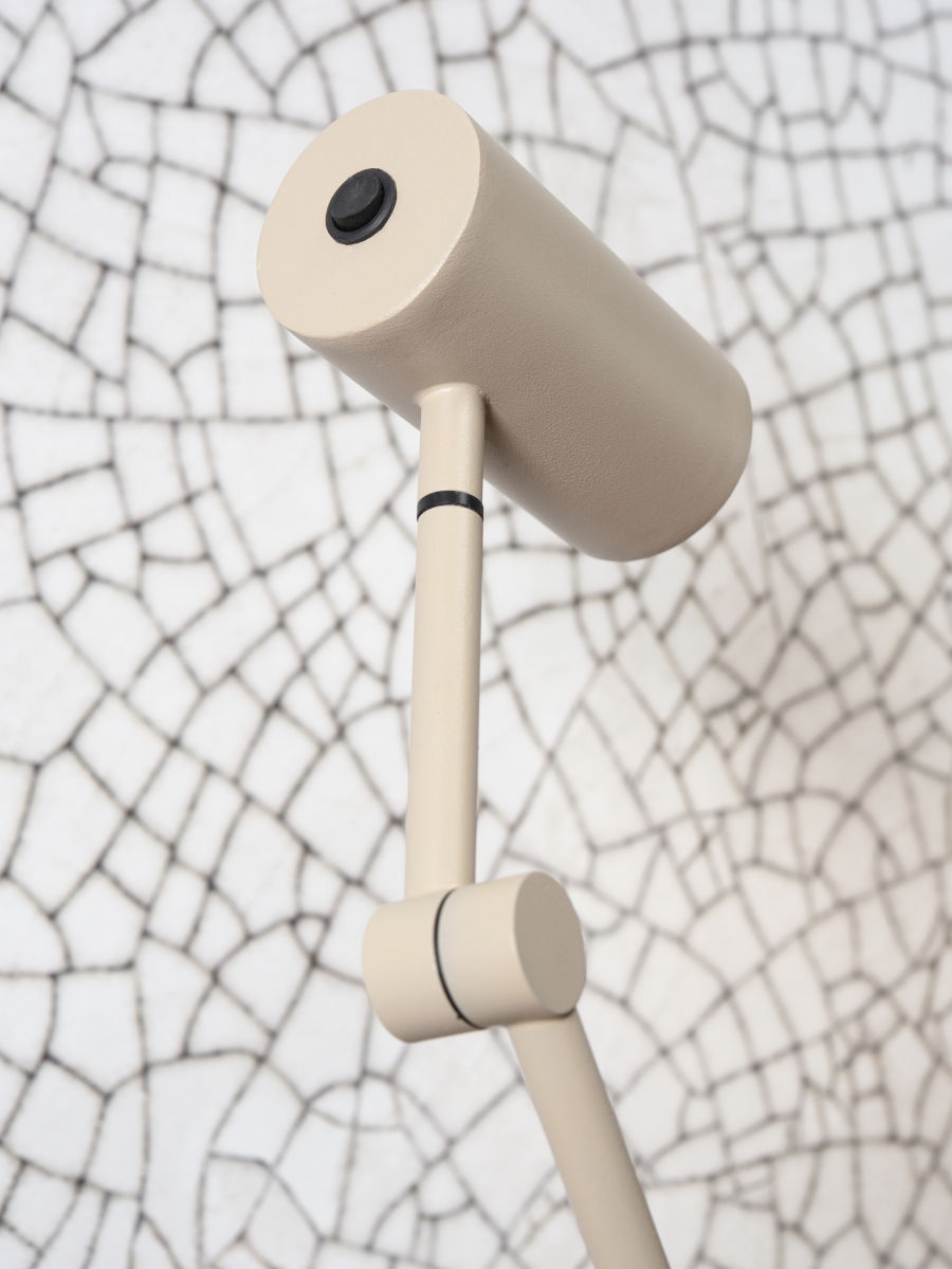 Tischleuchte Eisen Montreux LED sand